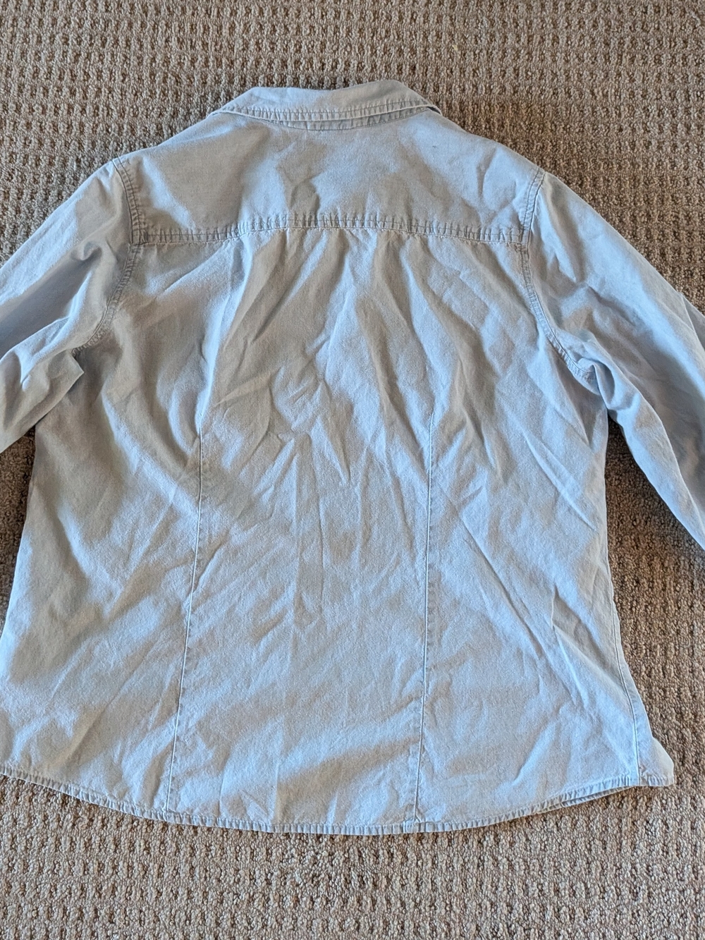 croft & barrow Light Blue Long-Sleeve Casual Button-Down Shirt... Ladies